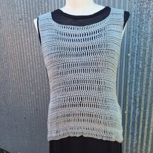 Gray Sleeveless Crochet Tank Top – Lightweight & Stylish Summer Top