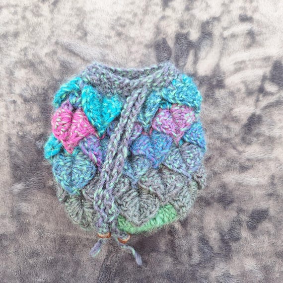 Crochet Dragon Scale Dice Bag: Handmade RPG Gaming Pouch