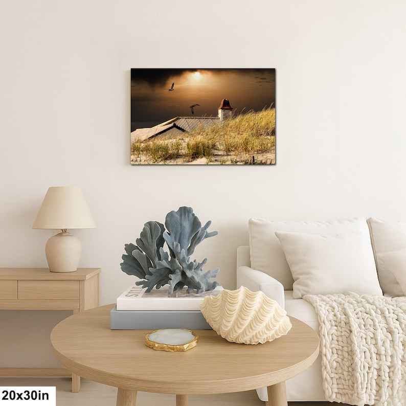 Cielos sombríos y dunas azotadas por el viento: la naturaleza reclama el protagonismo en la fotografía de paisajes. 20x30”