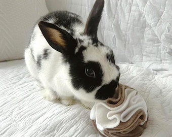 Juguete de enriquecimiento para conejos / pelota olfativa beige / para búsqueda natural de alimento