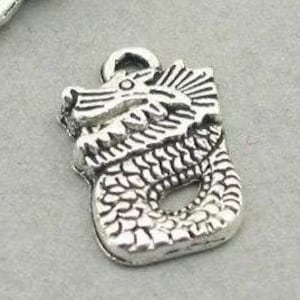 Dragon Charms, Dragon Feng Shui pendant beads, up to 40 pcs, Antique Silver 10X16mm CM0918S