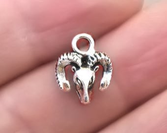 Antique Silver Tibetan Metal CAPRICORN RAM GOAT Charms Pendant Beads Crafts Card