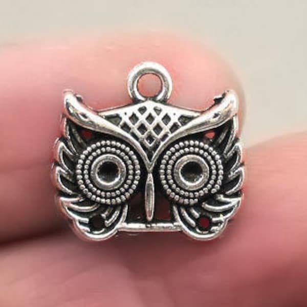 Owl Charms, Owl Head pendant beads, up to 8 pcs, Antique Silver 16X18mm CM1137S