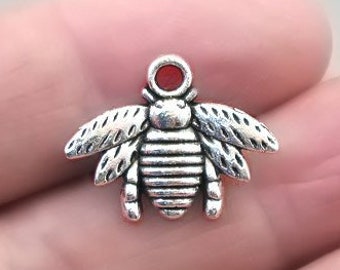 Bee Charms, Honey Bee pendant beads, up to 16 pcs, Antique Silver 16X21mm CM1414S