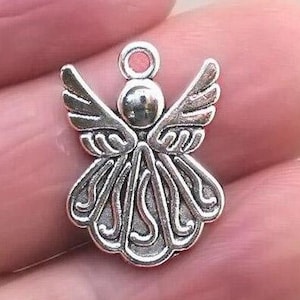 Angel Charms, Fairy pendant beads, up to 20 pcs, Antique Silver 15X21mm CM1862S