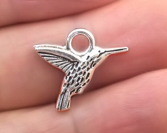 Hummingbird Charms, Hummingbird pendant beads, up to 12 pcs, Antique Silver 17X19mm CM0213S