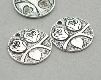 Owl Charms, Lovebird Disc pendant beads, up to 8 pcs, Antique Silver 25mm CM0102S