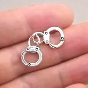 Handcuff Charm Connectors, Handcuffs Link pendant beads, up to 20 pcs, Antique Silver 12X32mm CM1284S