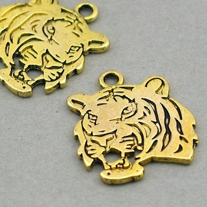 Tiger Charms, Tiger Head pendant beads, up to 15 pcs, Antique Gold 24X27mm CM0350G