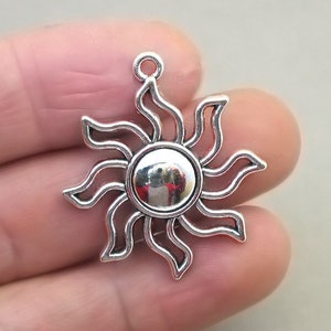 Sun Charm, Sunshine pendant beads, up to 15 pcs, Antique Silver 31X35mm CM1632S