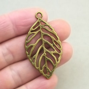 Leaf Charms,  Large Filigree Leaf pendant beads, up to 10 pcs, Antique Bronze 27X49mm CM0364B