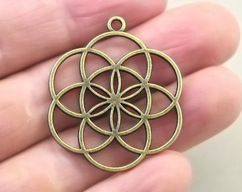 Flower Charm, Seed of Life pendant beads, up to 6 pcs, Antique Bronze 31X36mm CM1216B