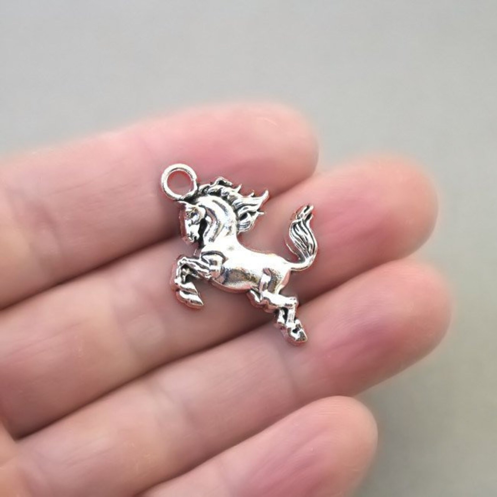 BULK 20 Horse Charms Wholesale Racing Horse Pendant Beads Etsy