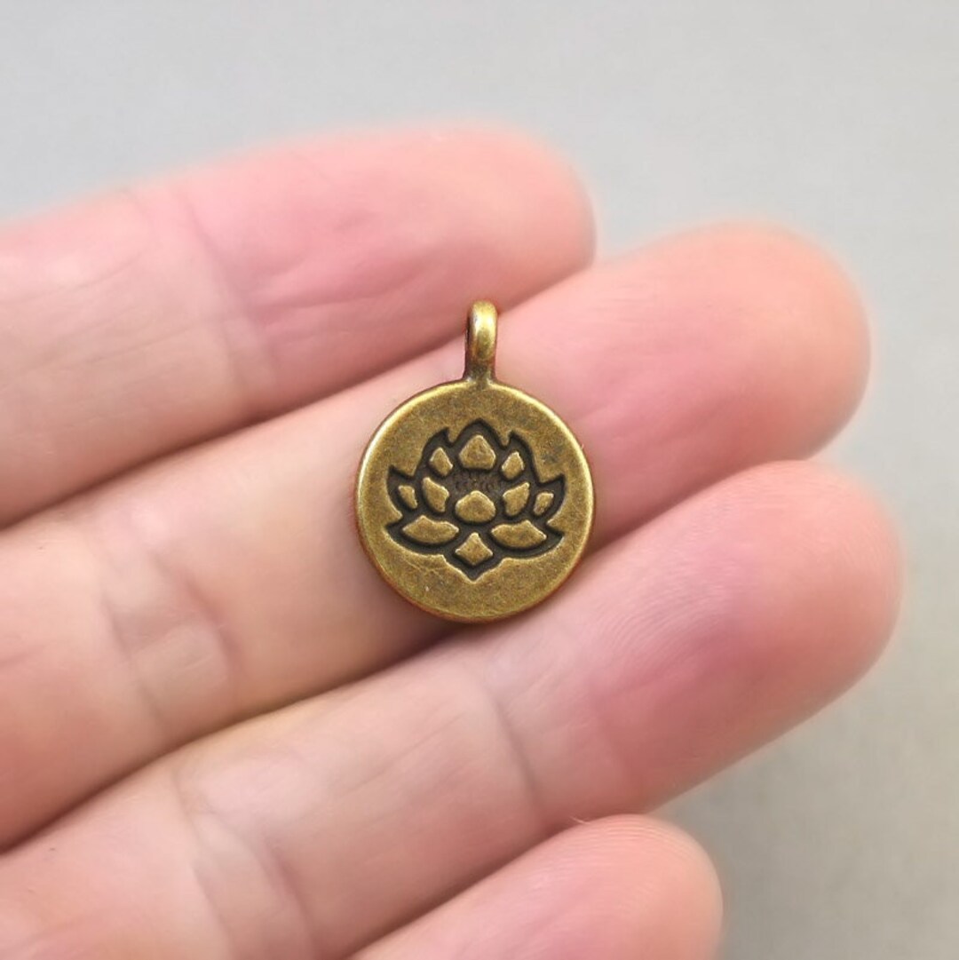 Lotus Charms, Lotus Flower Yoga Disc Pendant Beads, up to 12 Pcs