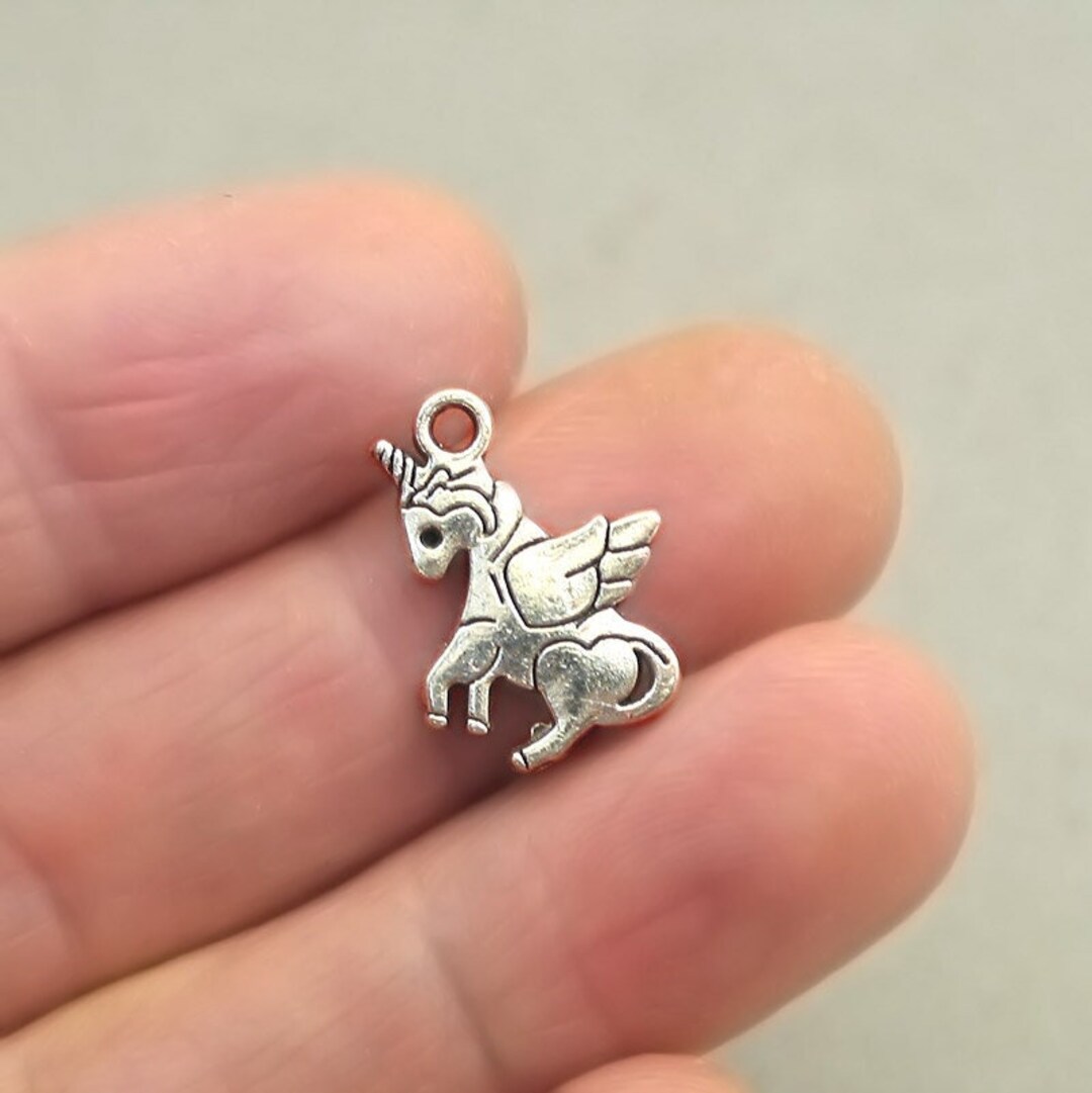 Unicorn Charms, Unicorn Pendant Beads, up to 12 Pcs, Antique Silver