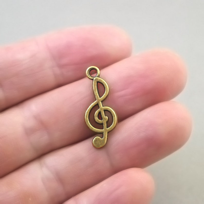 Treble Clef Charms Music Note pendant beads up to 16 pcs Antique Bronze 10X24mm CM0894B