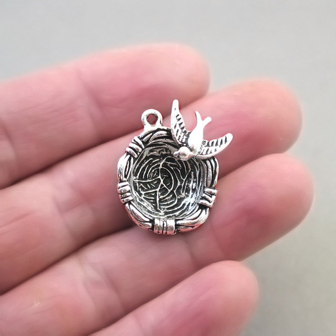 Bird Nest Charms, Bird Nest 3D Pendant Beads, up to 10 Pcs