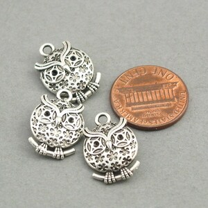 Owl Charms, Owl pendant beads, up to 12 pcs, Antique Silver 13X18mm CM0481S image 2