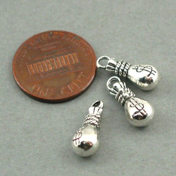 Bag charms hotsell wholesale
