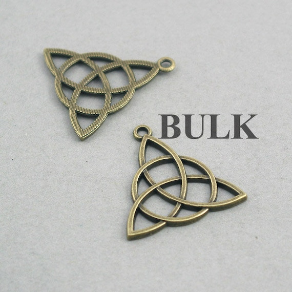 BULK 20 Celtic Charms Wholesale Celtic Knot Pendant Beads