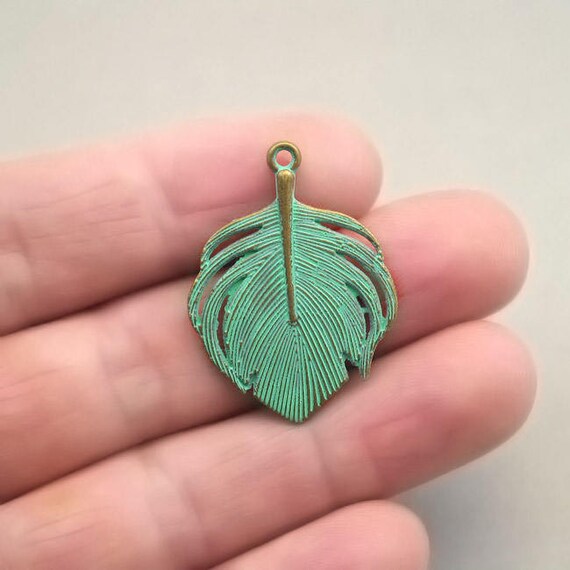 2.5/"-large round pendant-Patina brass tone filigree Peacock feather pendant
