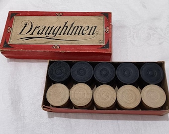 Vintage Boxed Set of 30 Hardwood Draughts / Checkers