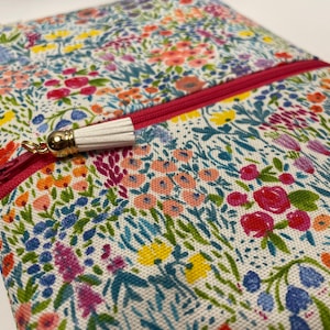 Flower Purse, Spring, Crossbody bag, Purse, Vacation Bag, Tote, Tote Bag, Farmers market tote, Tote bag, Floral Bag, gift, Girls Bag, purse,