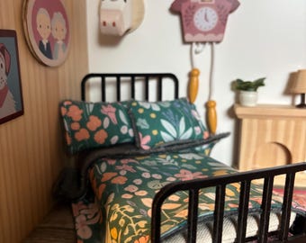 Spring Floral Dollhouse Bedding Set, 1:12 Scale Double Bedding, Handcrafted Miniature Home Decor