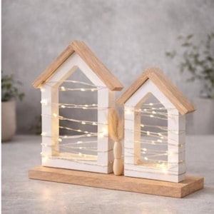 Farola decorativa de madera hecha a mano con iluminación LED – Luz cálida – Decoración escandinava – Pieza única