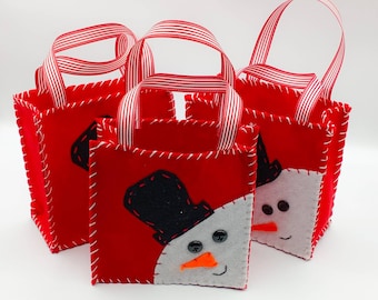 Snowman Top Hat & Carrot Holiday Gift Bag | Merry Christmas | Secret Santa Peppermint Straps