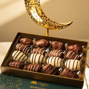 16-Piece Chocolate Covered Medjool Dates Box, Milk White Chocolate Pistachio Caramel