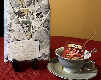 Set de regalo de taza de té vintage y libro: Thriller