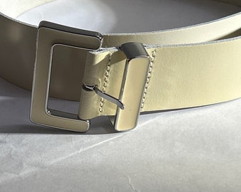 Cream Belt Limited Italian Leather Made in England Square Buckle M