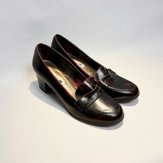 Black glossy loafers American Eagle chunky heel