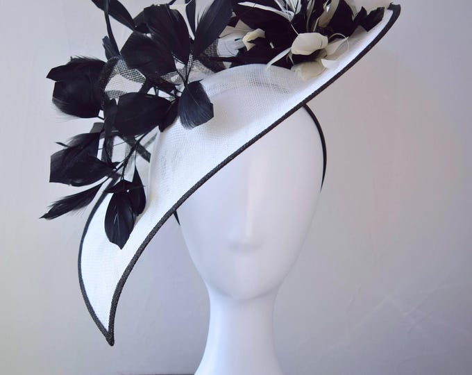 Fascinator Da Donna Con Piume E Velo – Cappello A Clip Per Matrimonio, Cocktail E Derby – Nero, 16x14 Cm