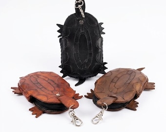 Monedero pequeño de piel con forma de tortuga, estuche artesanal mexicano hecho a mano, monedero con llavero de animalito, estuche con cremallera estilo boho · LATIDO