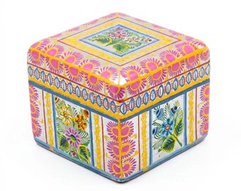 Caja de laca Olinalá hecha a mano – Joya mexicana, recuerdo de anillo (2.4 x 2.4 x 2 pulgadas)