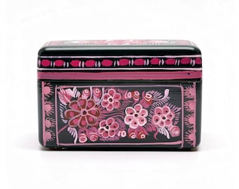Joyero mexicano pintado a mano – Caja de recuerdos de madera lacada – Caja artesanal para anillos – Cofre floral – Regalo romántico
