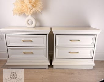 Newly Refinished Vic-Art Transitional Nightstands (Pair) – Solid Wood