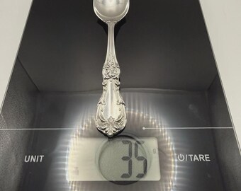 1 Reed & Barton Sterling Silver 1949- Burgundy - Teaspoon - 35 Grams Mint Scrap