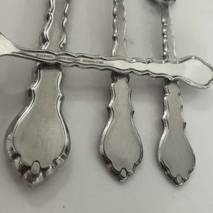 Oneida - Cello * Community * Silverware * You Choose * - Stainless Flatware