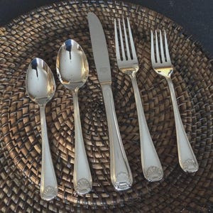 Gorham - Shell - Stainless Flatware Silverware - You Choose - Choice - Old Stock