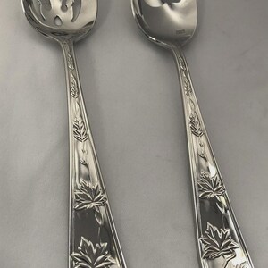 Retroneu - Tuileries - Leaf Garden - 2 Piece Serving Set - Flatware - Silverware