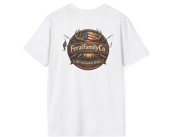 Camiseta con el logo de Feral Family Co / Estilo rústico americano para la caza al aire libre