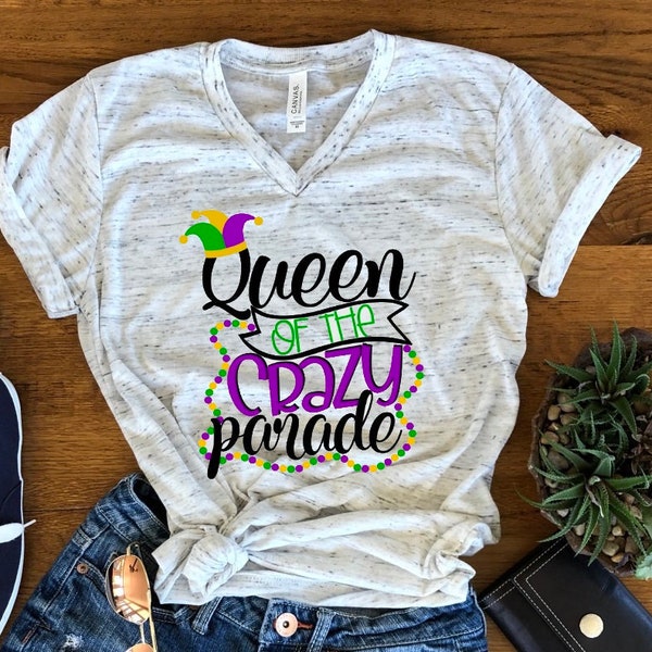Queen Of The Crazy Parade Mardi Gras Beads Fun Unisex V Neck Graphic Tee T-Shirt