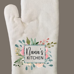 Nana Oven Mitt & Pot Holder Set, Grandma Gift Set Personalized Oven Mitts, Gifts for Mom, Camping RV Oven mitt only