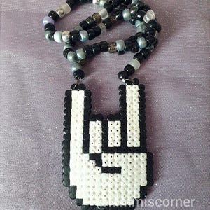 Kandi rock on   stretch necklace emo concert jewellery