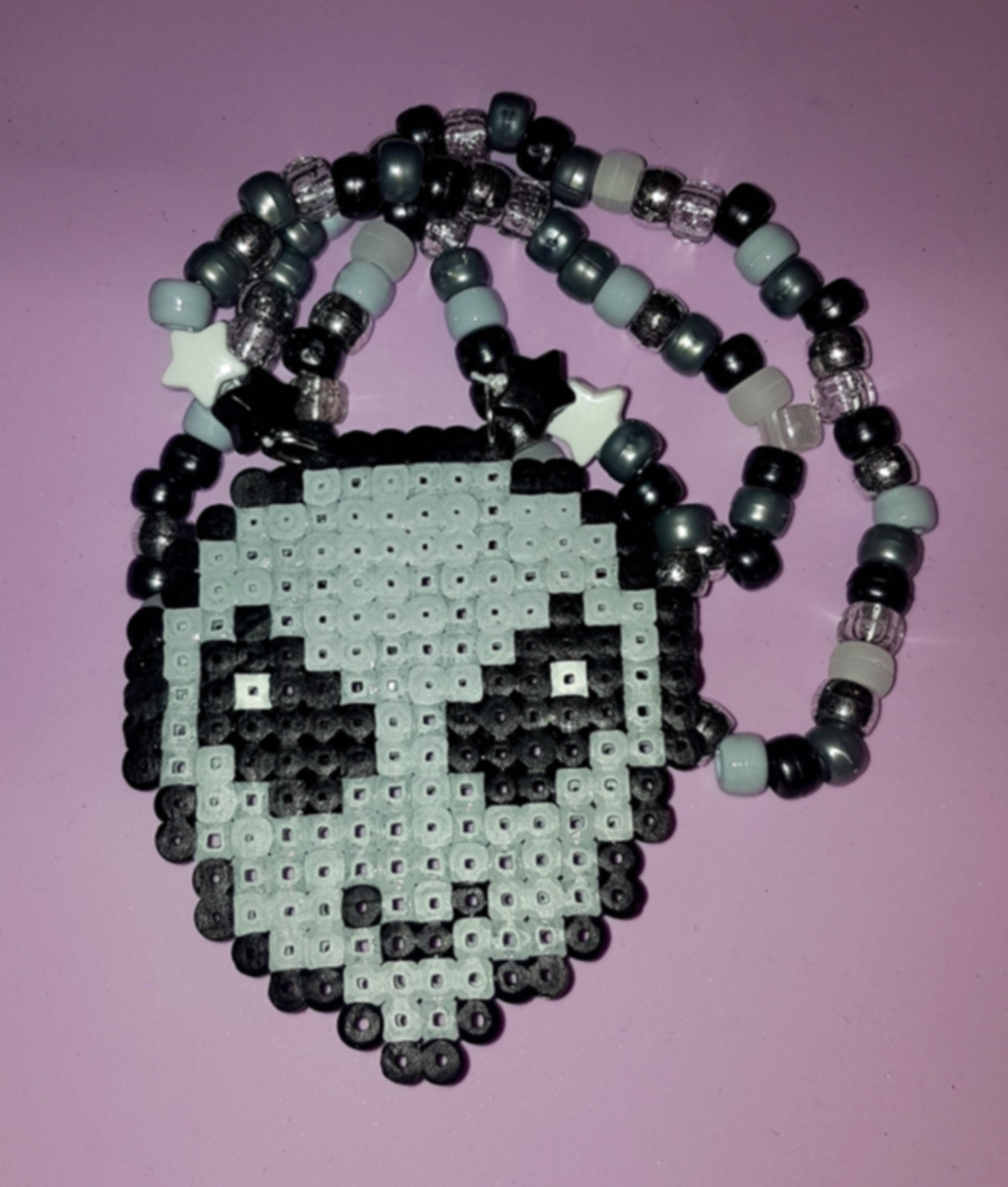Kandi Grey Alien Stretch Necklace - Etsy