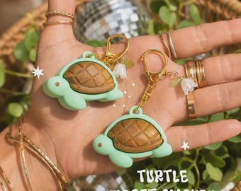 Turtle Honu Clicker Keychain