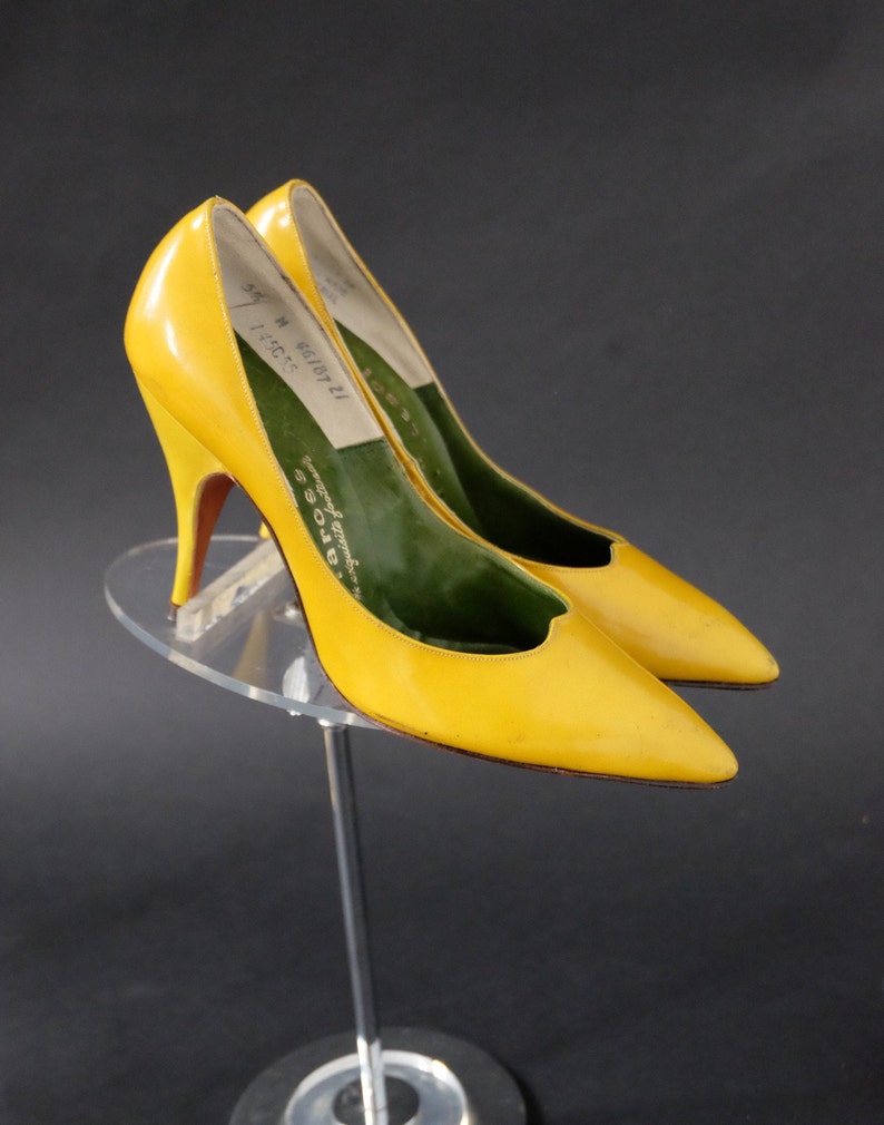 yellow leather pumps
